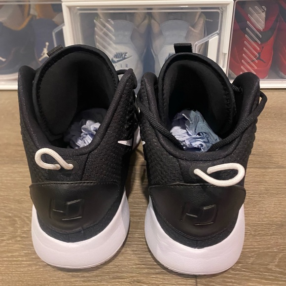 Nike Hyperdunk X TB Black & White Size 10 - Picture 3 of 6